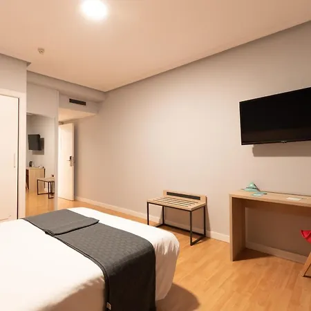 酒店 Vtz El Principe 萨拉戈萨