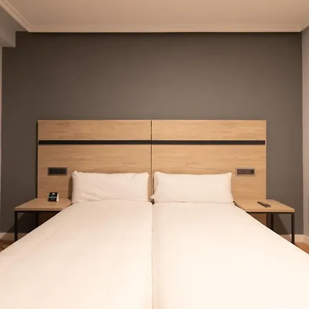 酒店 Vtz El Principe 3*