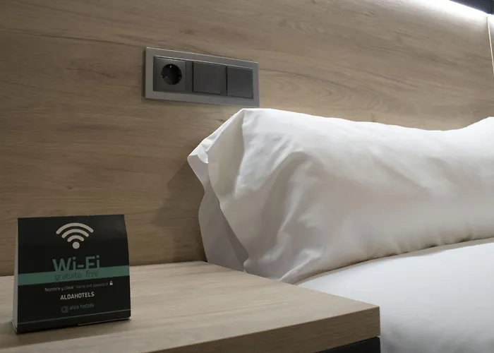 Vtz El Principe فندق 3*